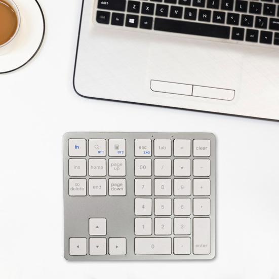 Mini numerická klávesnice 2,4G bezdrátová Bluetooth kompatibilní s duálními režimy 35 kláves Tichý přenosný notebook Klávesnice pro telefon Počítačové příslušenství