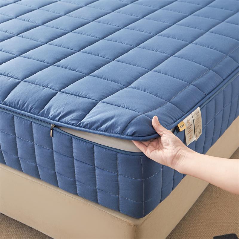 

Утолщенная простыня на резинке с 5 сторон, полностью закрывающий чехол для матраса на молнии, стеганый защитный наматрасник, пыленепроницаемая мягкая подкладка для матраса 90x200x25cm 1PC темно-синий