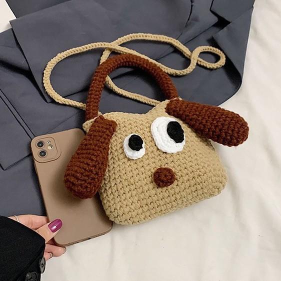 New Cute Big-eyed Dog Hand-held Wool Bag Big-eared Dog Hand-crocheted Bag Finished Product Versatile Women's Messenger Bag