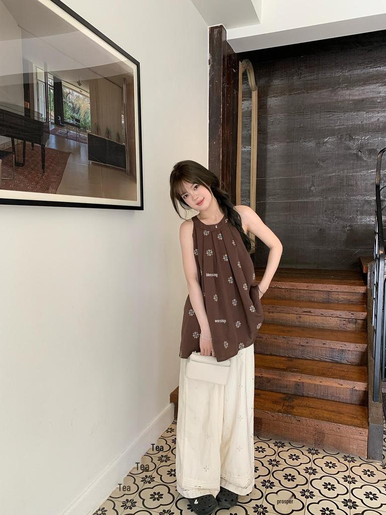 Korean Chic Floral Halter Vest - 2025 Summer Style for Women: Petite Vacation Shirt