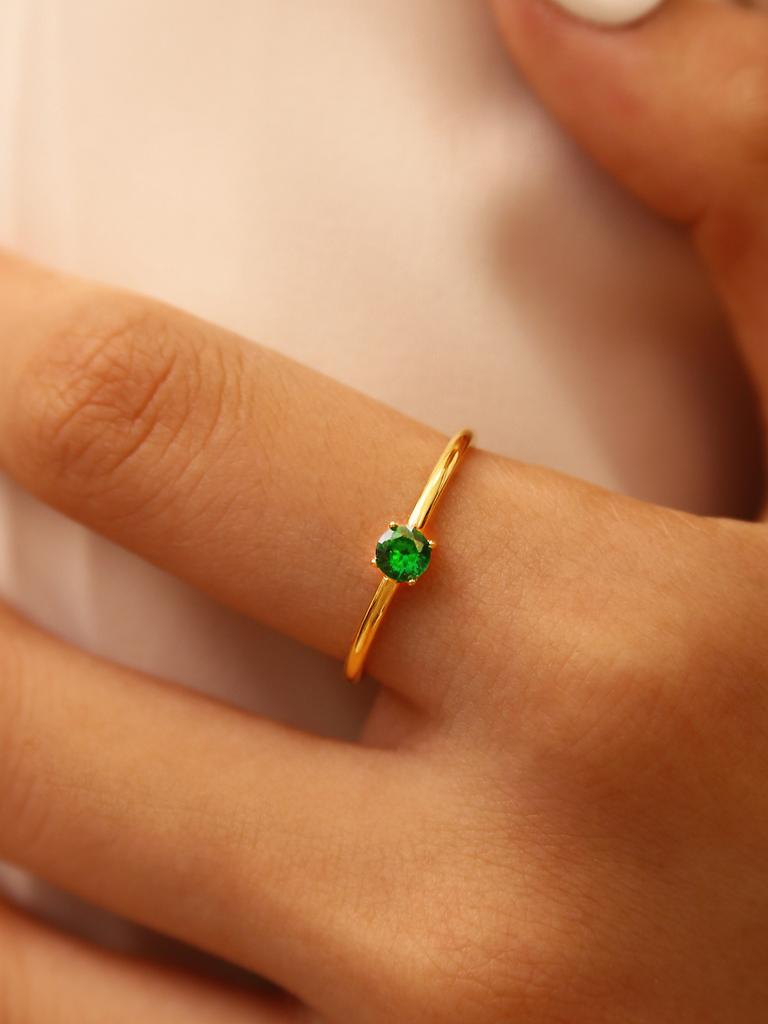 Europe And The United States Ins Fashion Simple Light Luxury Stainless Steel 18K Gold-Plated Green Round Diamond Ring Female