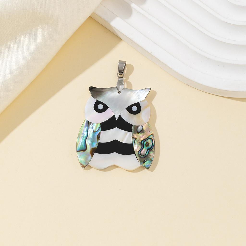 Handmade Shell Owl Pendant Necklace With Unique Design For Style Accessories