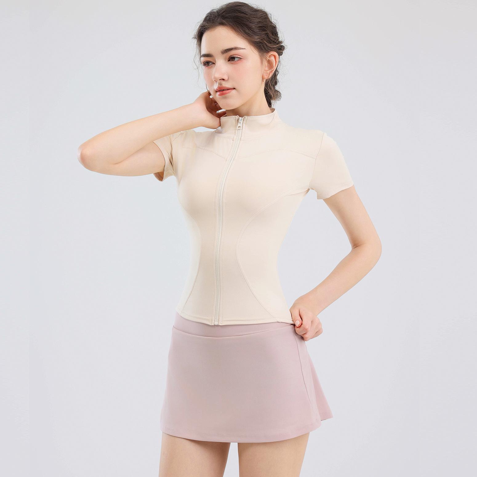 

Женский комплект премиум-класса с коротким рукавом для йоги и пилатеса с нагрудными вкладышами - летняя одежда для активного отдыха Extra Large