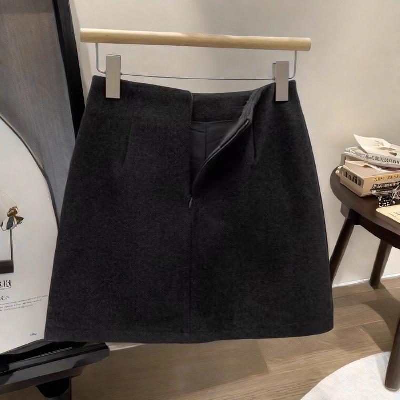 Women's Korean-Style Gray Wool A-line High-Waisted Slim Short Skirt - 2025 Autumn/Winter Collection
