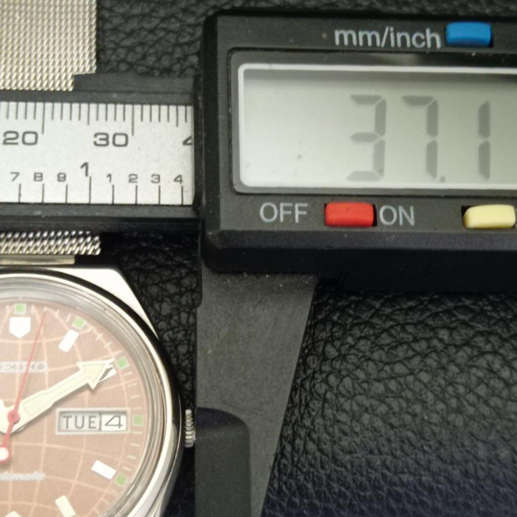 AUTOMATIC VINTAGE SEIKO JAPAN 6309A MENS BROWN COLOR DIAL WATCH a700452-5 R203-a700452