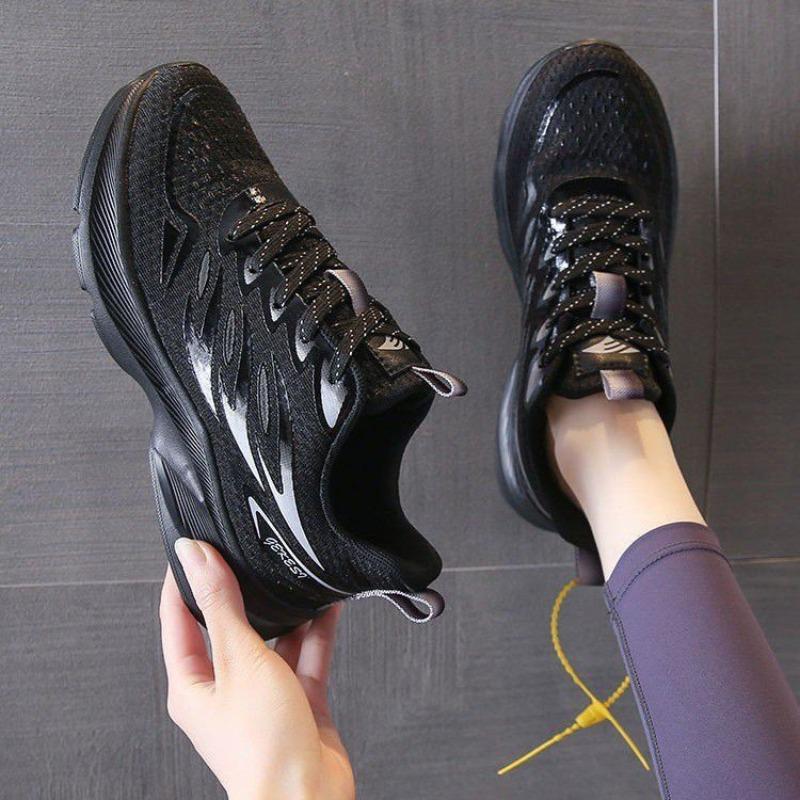 Women's shoes, sports shoes with soft soles, new autumn breathable and lightweight, military training cushioning, casual mesh running shoes, women