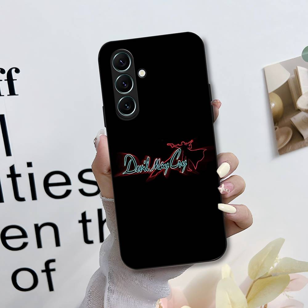 

Classic Action Game D-Devil M-May C-Cry Phone Case For Samsung S 24 Fe 25 Ultra Plus 20 Lite 21 30 22 23 24 22 Ultra 5G Fundas Samsung S25PLUS