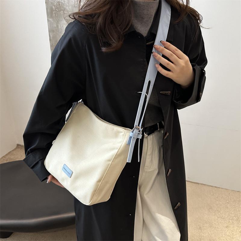 Chic Colorful Canvas Tote Bag Featuring Spacious Design Perfect For Autumn And Winter