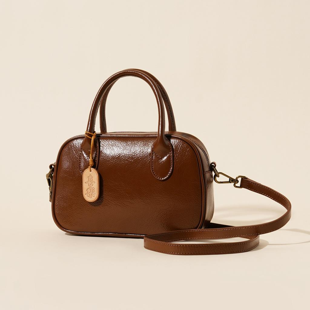 Die erste Schicht Rindsleder 2025 Herbst und Winter echtes Leder Damenhandtasche Retro und alt Pendeln schlicht und vielseitig einzelne Schulter Umhängetasche