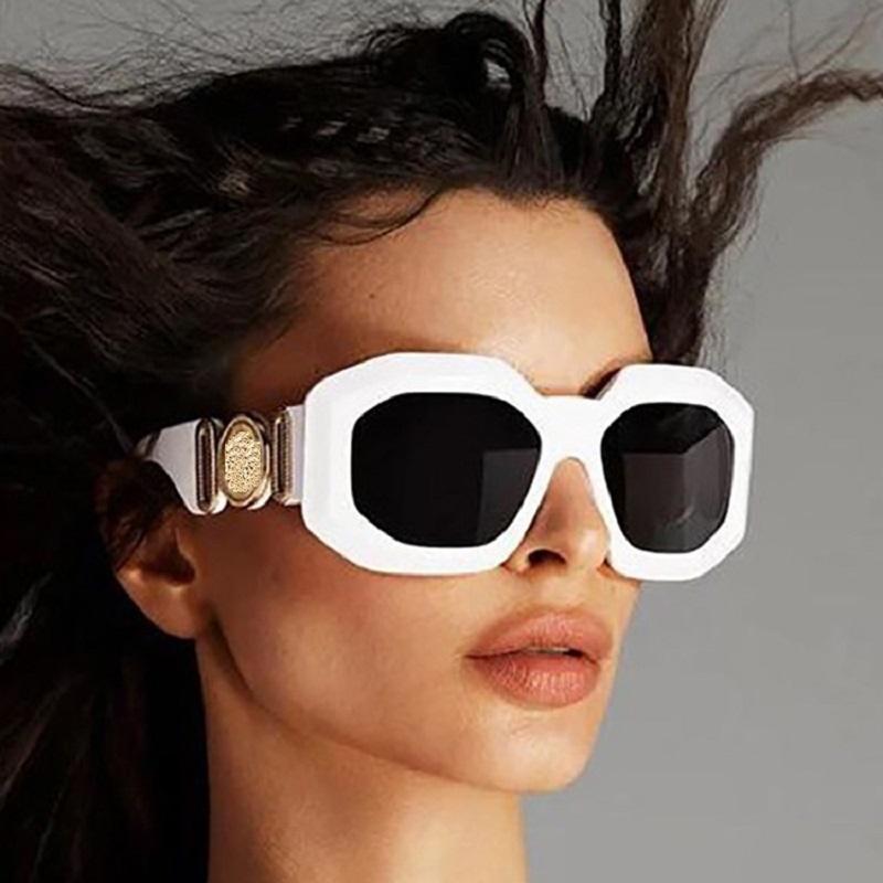 Fashion Vintage Small Square Sunglasses UV400 Retro Rectangle Sun Glasses Women Men Brand Design Oculus Gafas