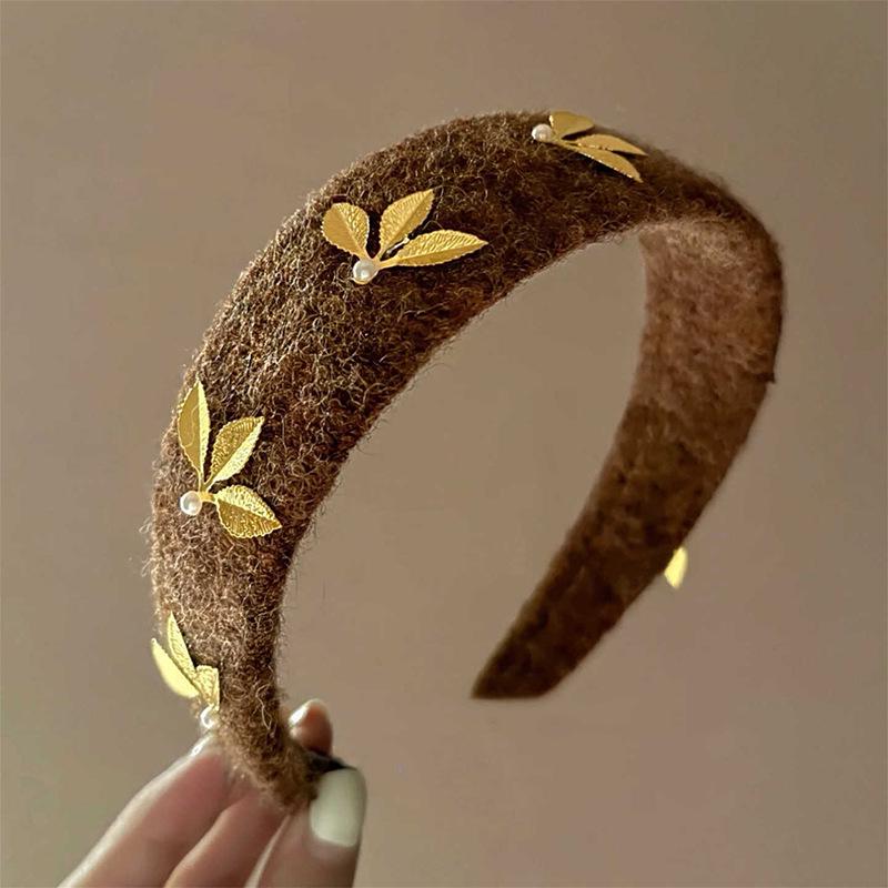 Luxurious Autumn/Winter Pearl Leaf Flocked Fabric Headband