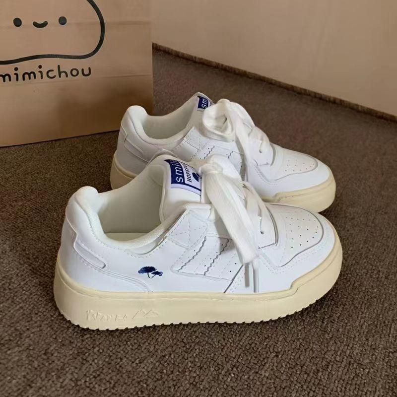 Women's shoes 2025 autumn new original niche bread shoes women's dopamine casual versatile breathable student board shoes tide