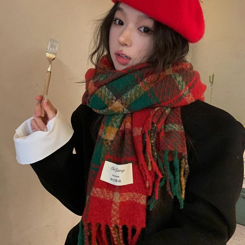 New Christmas atmosphere, red fringed plaid scarf, women's autumn and winter high-end warm shawl