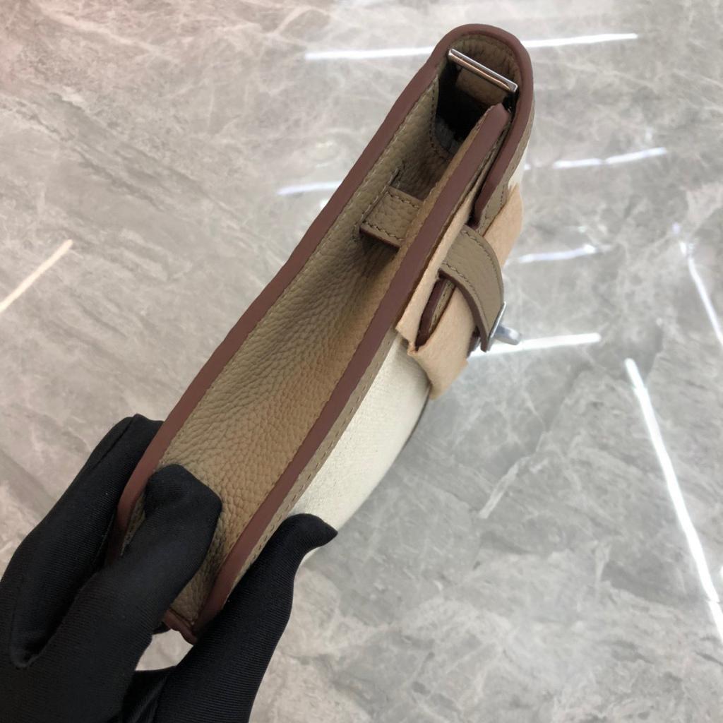 Niche Design New Bag Canvas with Cowhide Crossbody Bag Underarm Messenger Bag Casual Lock Leather Women's Bag