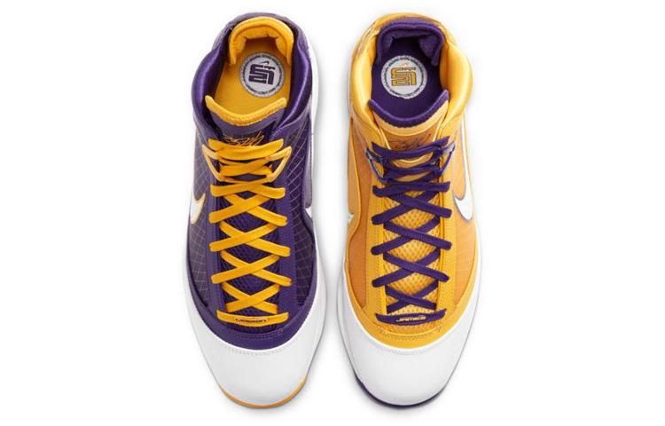 Nike LeBron 7 Qs 'Media Day' CW2300-500