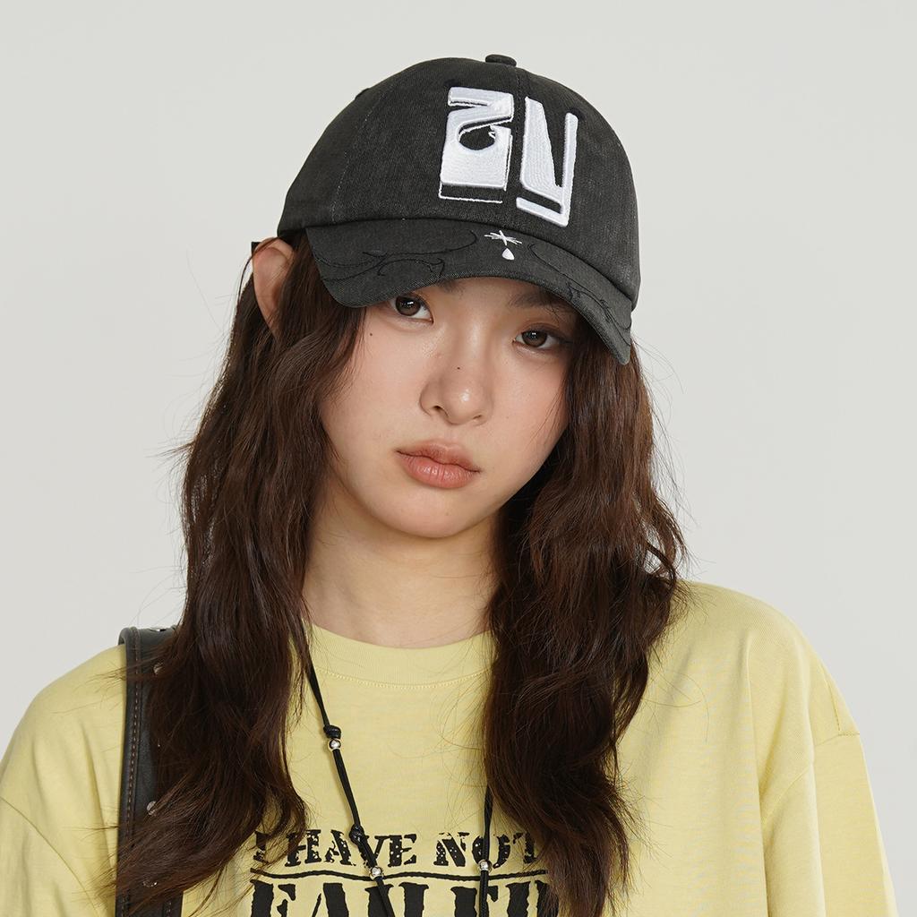 Fashion Hat American alphabet embroidered baseball cap new retro washed old cap men's versatile sun hat children