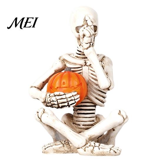 Alternative Home Accessories Vintage Skeleton Holding Pumpkin Statue, Halloween Resin Figurine, Gothic Decoration Desktop Ornament for Entryway