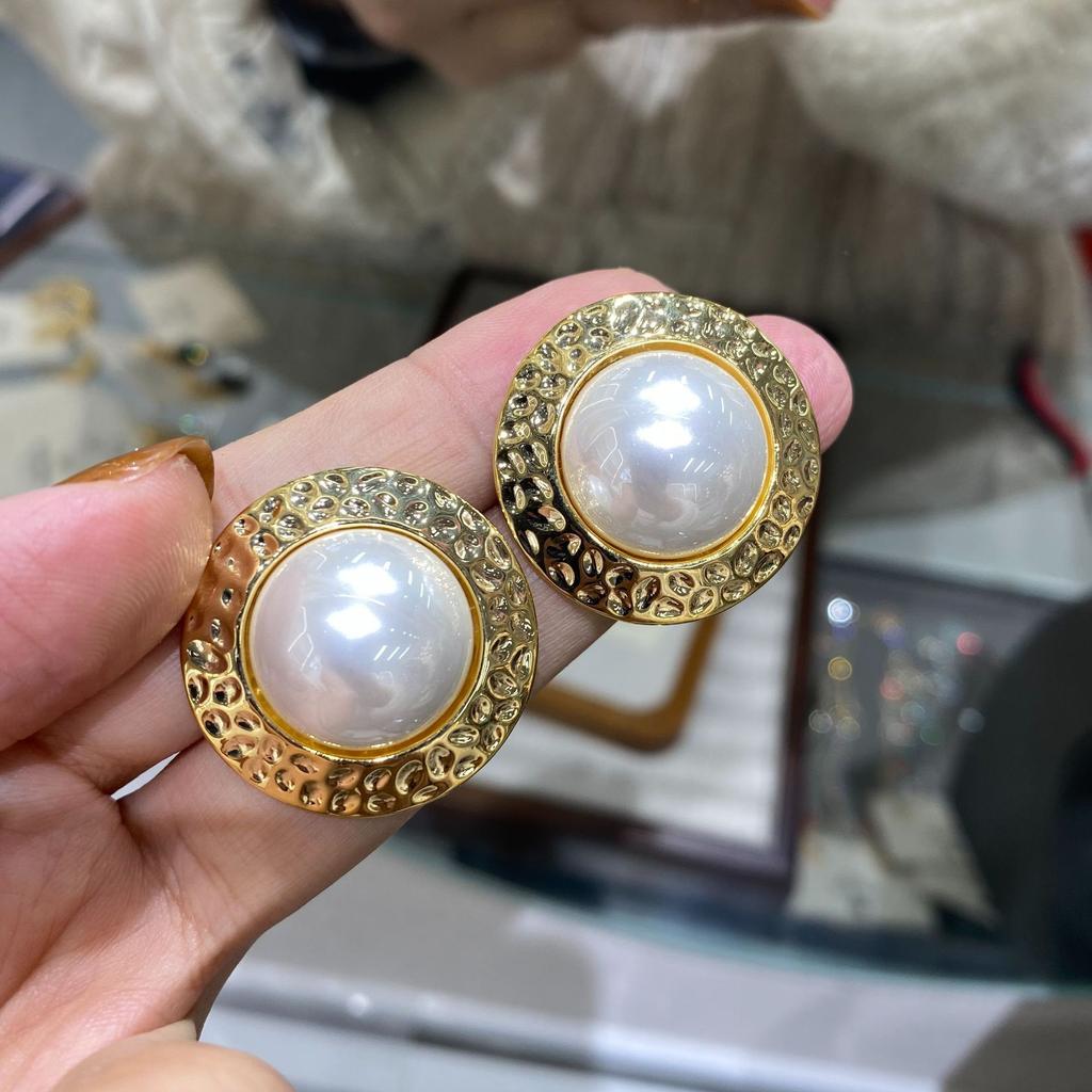 Retro Round Scale Pattern Small Fragrant Texture Shijia Earrings Earrings High-End Light Luxury Earrings