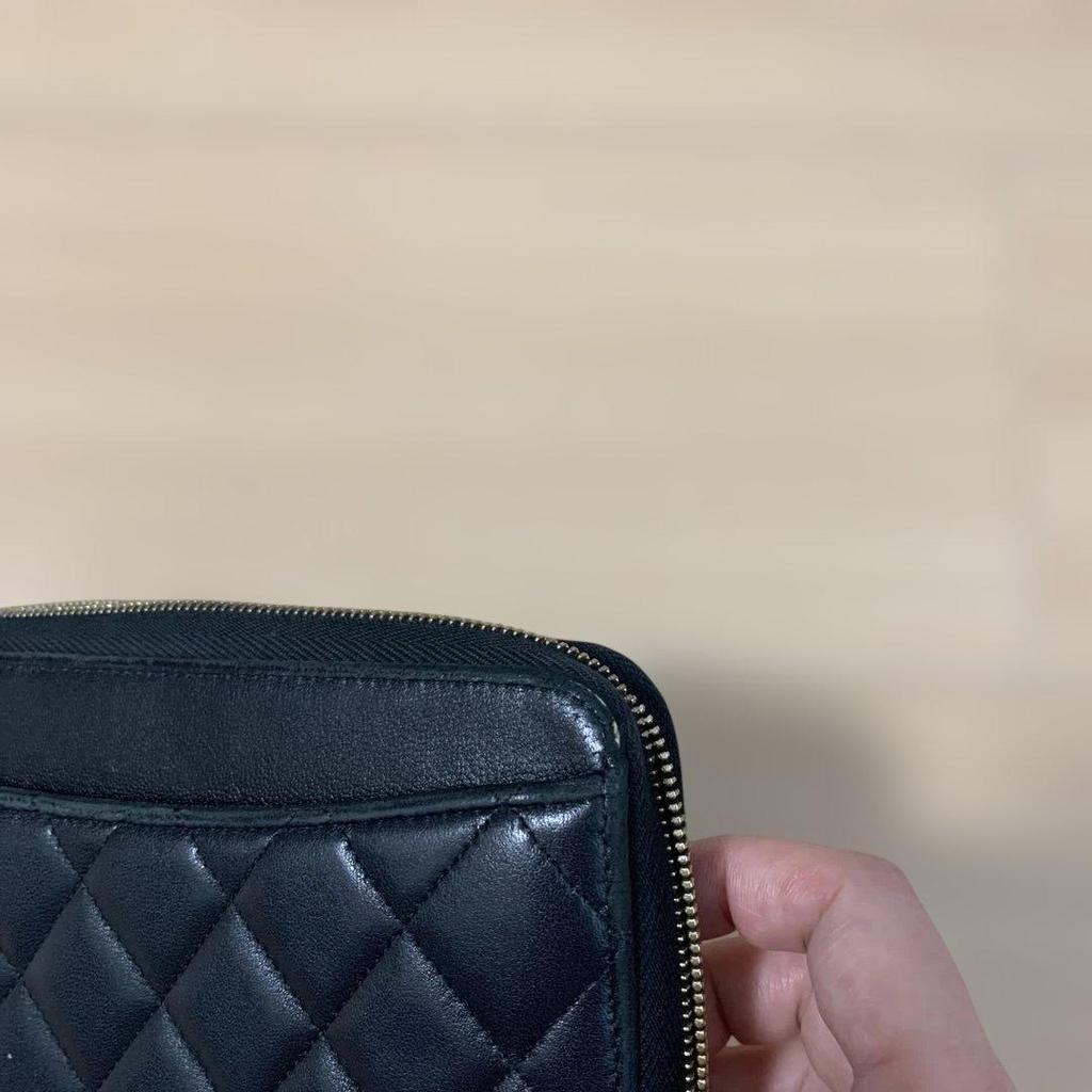 Used CHANEL Matelass Round Zip Long Wallet