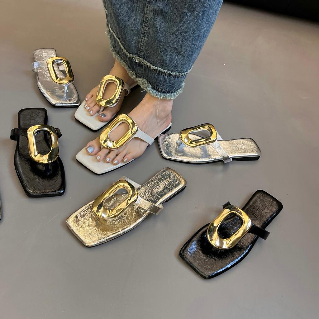 Size 35-43, Open-toed Flip-flops, Women's Summer Wear Versatile, Toe Casual, Flat-bottomed Metal Buckle Cool