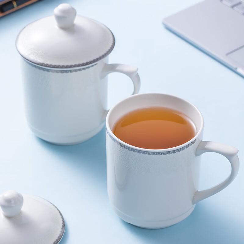 Mud Artisan Ceramic Lidded Cup