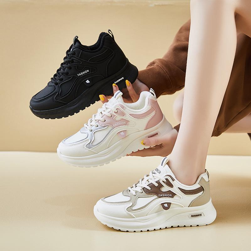 2024 Winter Korean Velvet Women's Dad Sneakers Q103-2: Thick-Soled, Warm, Casual Sports Shoes for Students