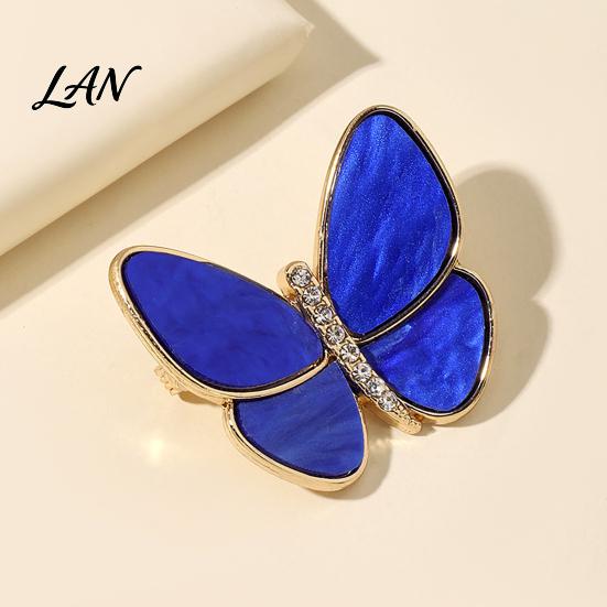 Decorative Butterfly Jewelry Brooch Pin, with Strong Buckle Design, Fine Electroplating Resistant to Fading Electroplated Alloy Brooch, Elegant