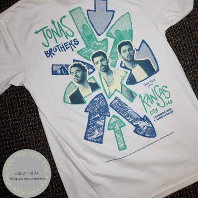 Jonas Brother Merch At T-Mobile Center In Kansas City MO On Oct 7 2025 T Shirt Mens Womens Tees Top