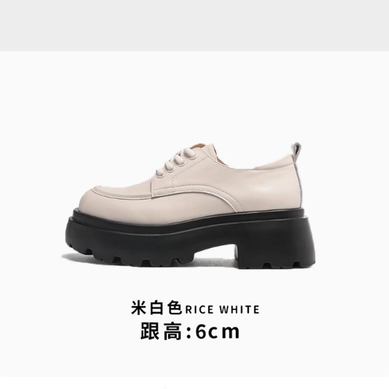 

Маленькие кожаные туфли женские кожаные лоферы 2025 осень новые в стиле колледж на утолщенной подошве черные одинарные туфли тренд 40