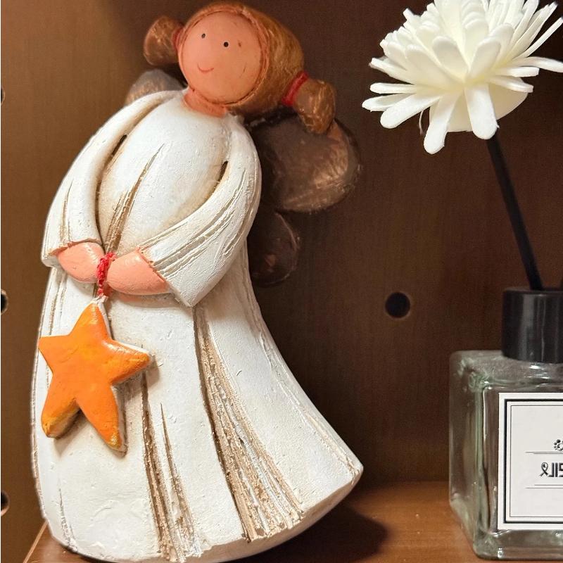 Vintage Resin Angel Girl Figurine, Cute Rustic Farmhouse Decorative Ornament