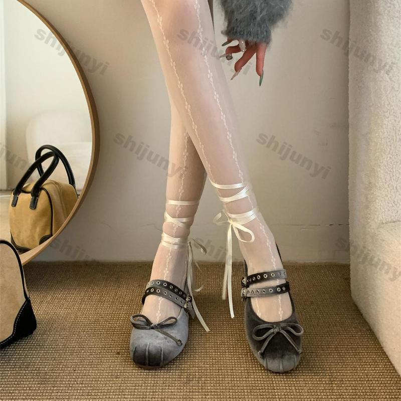 Women's Flat Ballet Shoes New Spring Summer Fashion Vintage Satin Mary Jane Shoes Female Elegant Bow Single Shoes Zapatos Mujer