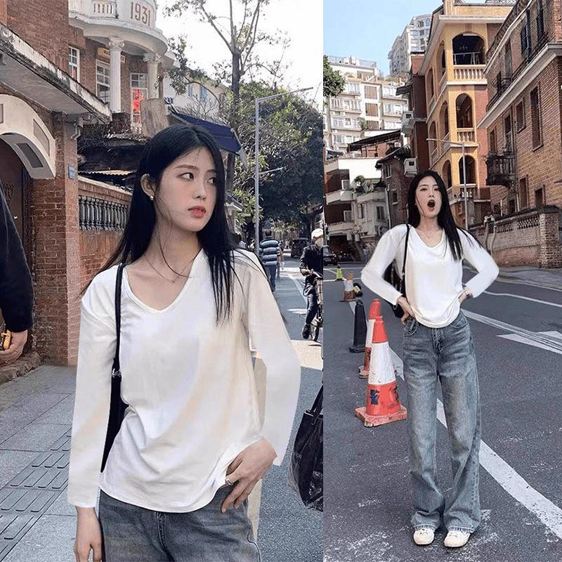 Women's Loose-Fit Korean U-Neck White T-Shirt - Short-Sleeved, Slim, Solid Color, Perfect for Summer