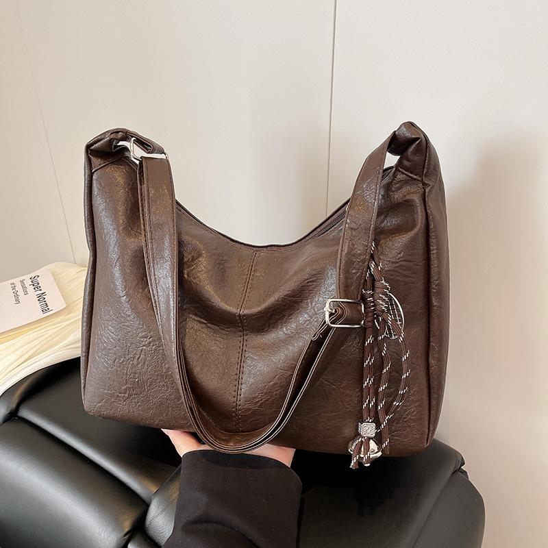 Women's Large Capacity Autumn Fashion Shoulder Crossbody Bag - High-Quality Texture, Versatile Dumpling Design
