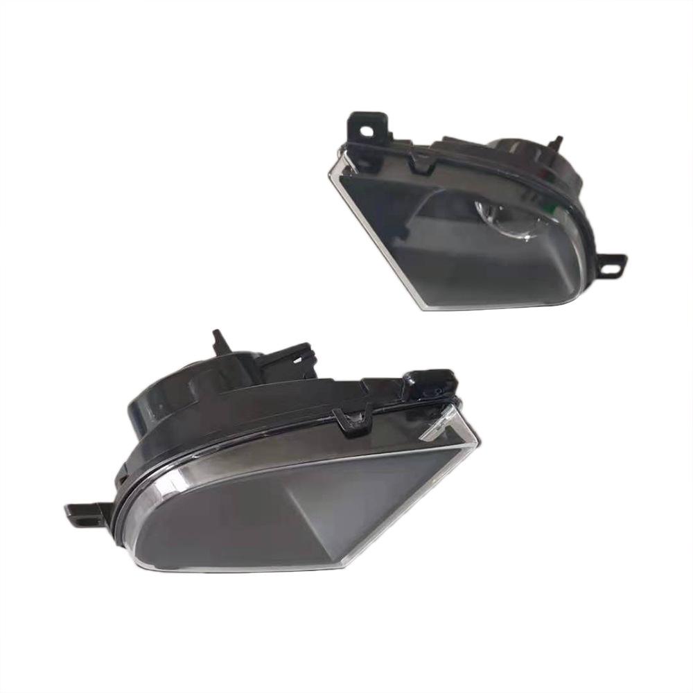 BMW Seria 5 E60 528i Proiectoare de ceață față: Bară față stânga și dreapta 63177177711 63177177712