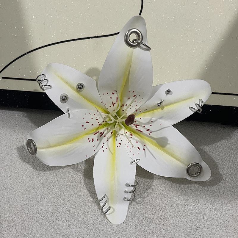 Exquisite Phalaenopsis Orchid Lily Keychain Creative Simulation Flower Bag Pendant  Backpack Decoration Accessories Gifts