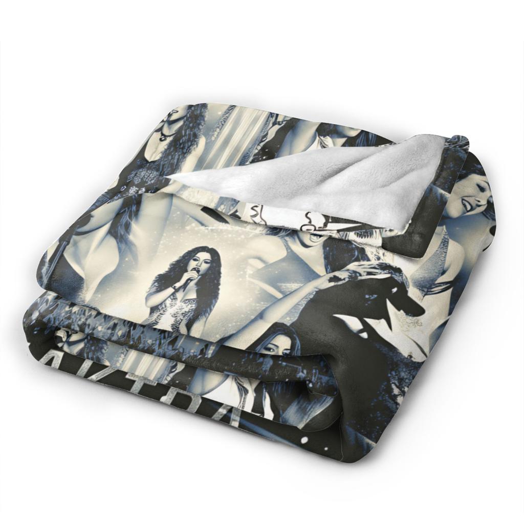 Shakira Blanket Singer Pop Decorative Flannel Throw Blanket For Couch Chair Sofa Bed Warm Soft Design Quality Bedspread Present