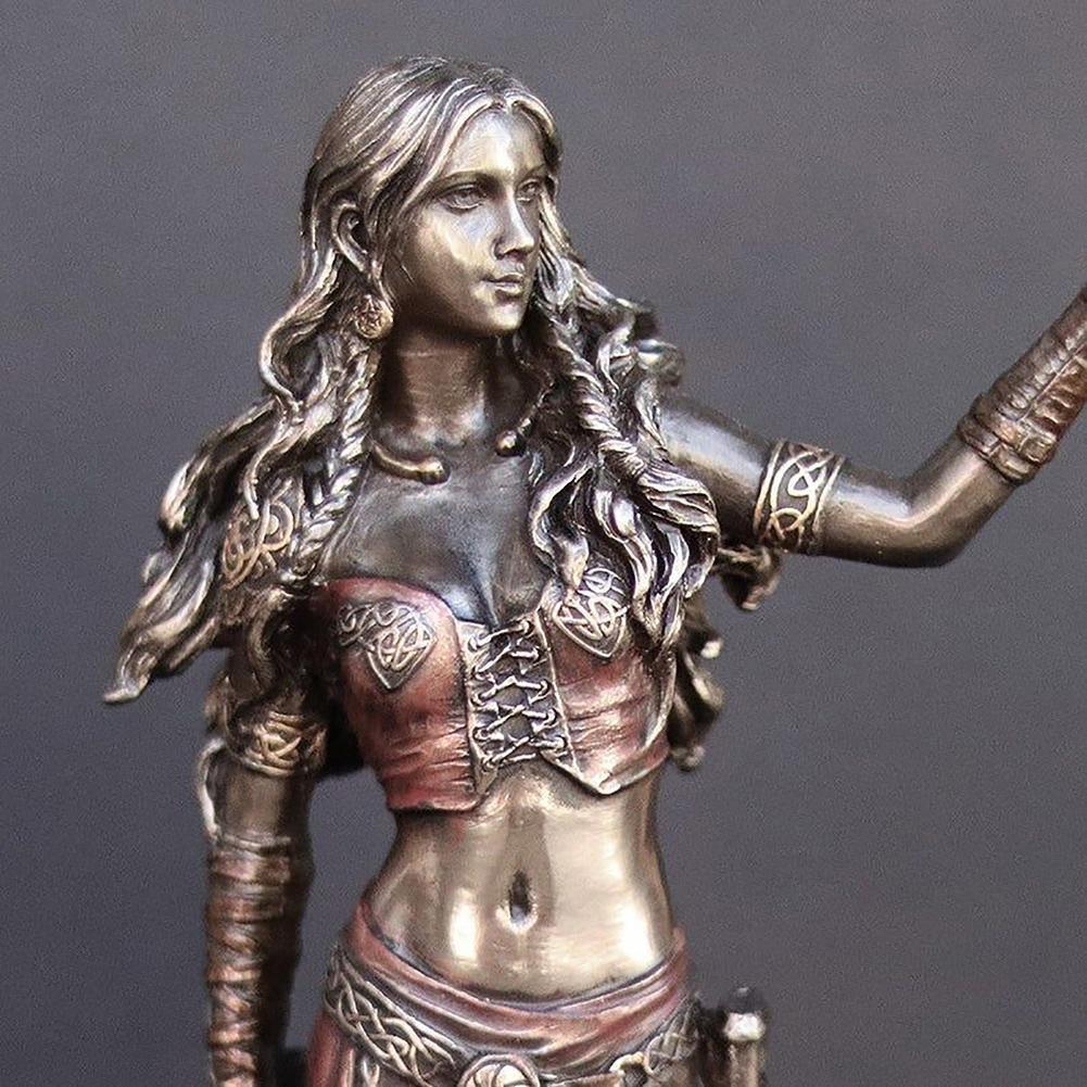 High Quality 15cm Resin Statues Morrigan The Celtic Goddess of Battle with Crow Sword Bronze Finish Statue for Home Decoration