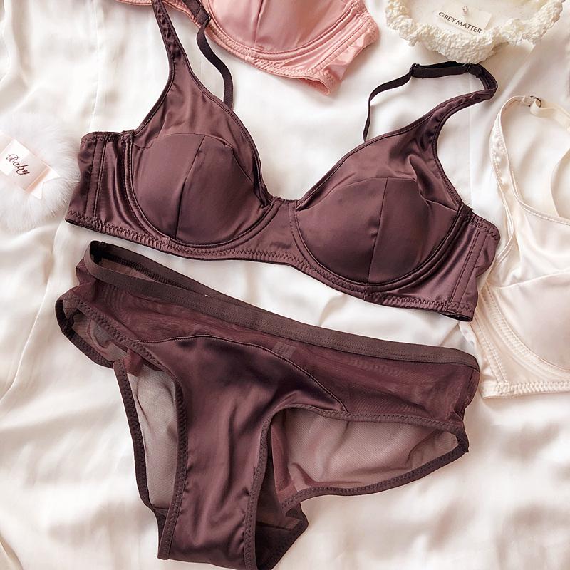 Conjunto de sujetador push up de seda de hielo para mujer, ropa interior cómoda y sexy con pechos pequeños, relleno desmontable, copa fina, sujetador, bragas íntimas