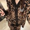 Reine Begierde, sexy Temperament, Leopardenmuster Halb-Rand Samt-Pyjama, Winter Neu Samt Verdickt High-End Loungewear, Auf Lager