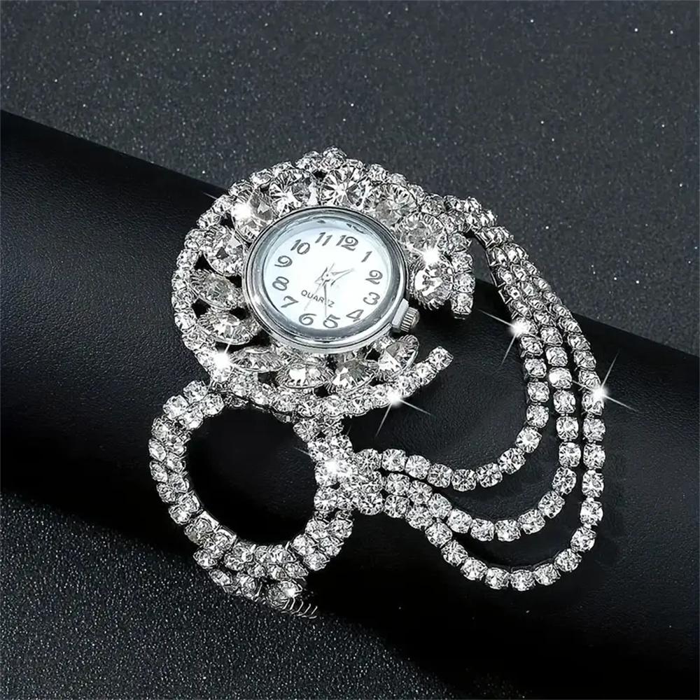 Elegant zinc alloy strap round quartz womens watch with amphibole decoration stylish accessory no chronograph