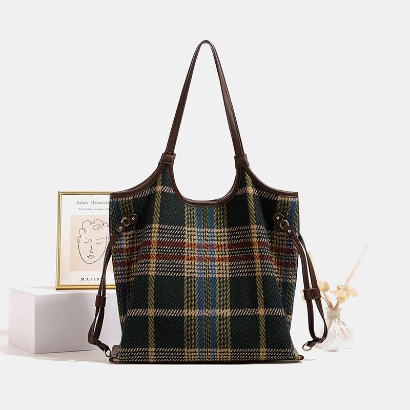Versatile Large-Capacity Fashion Shoulder Bag Women S Trend Retro Tote Bag Korean Versatile Messenger Bag