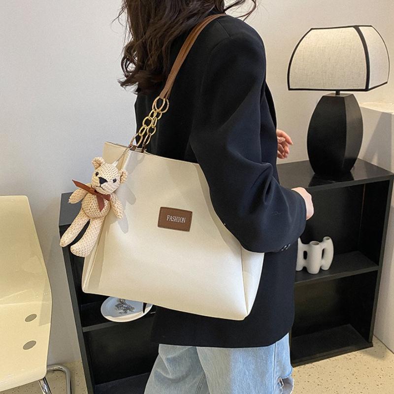 New Versatile Shoulder Bag, Large Capacity and Large Bag for Women, Stylish and High-end Commuting Tote Bags, Zipper Closure