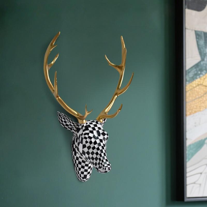 Wall Mounted Hanging Deer Head Statue Vintage Home Bar Animal Head Sculpture Wall Decoration Christmas Party Antlers Decor Gift