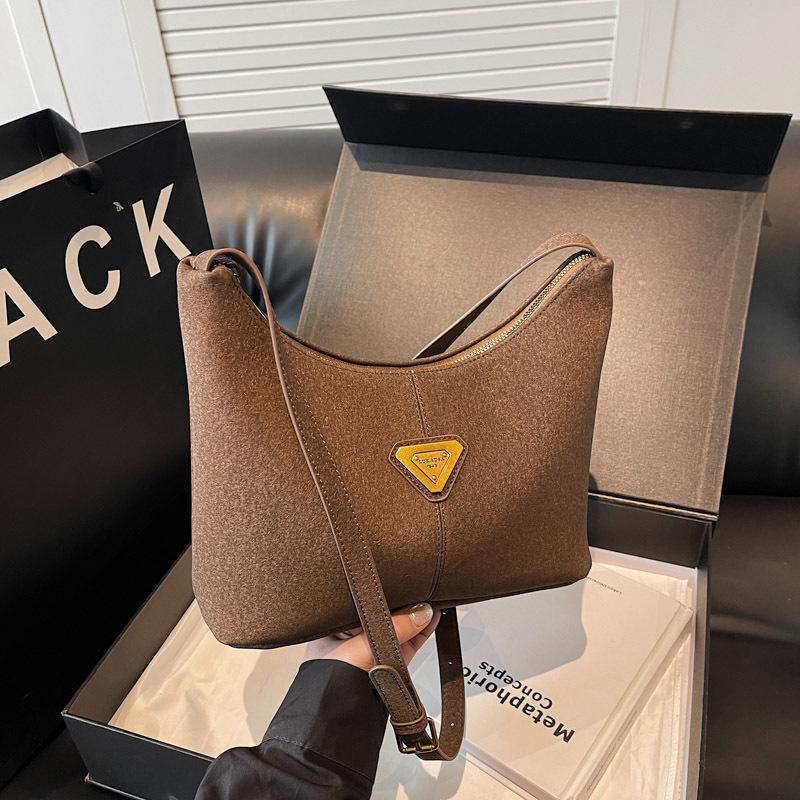Bag Women's New Casual Shoulder Messenger Bag Commuter Tote Bag