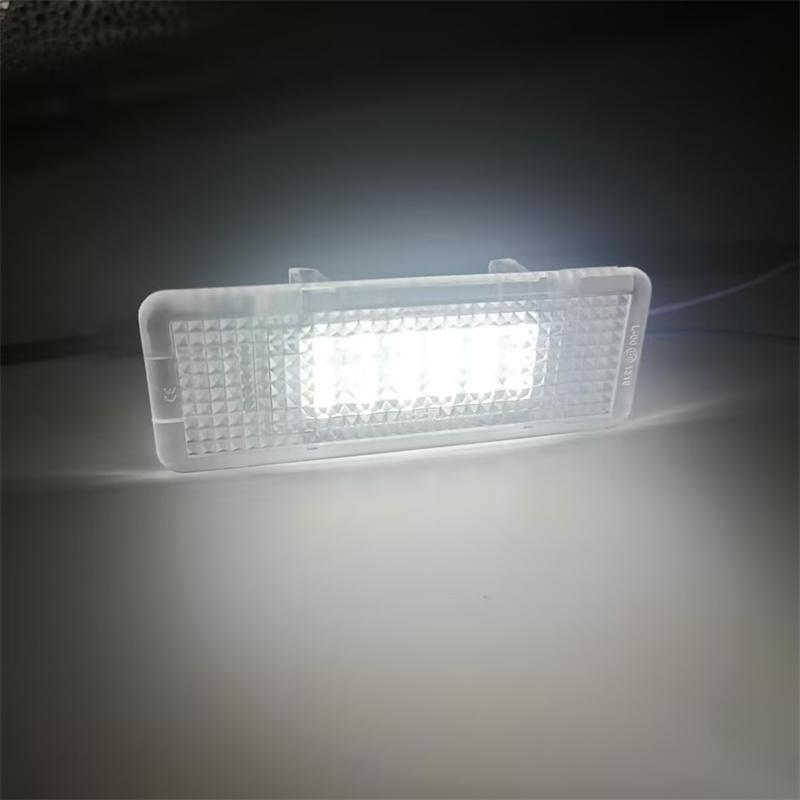 Pour BMW Série 5 X5 E53 Z8 E52 E39 1995-2003 2 Pièces LED Courtoisie Sous Porte Espace aux Pieds Coffre Lampe Intérieure Accessoires Voiture