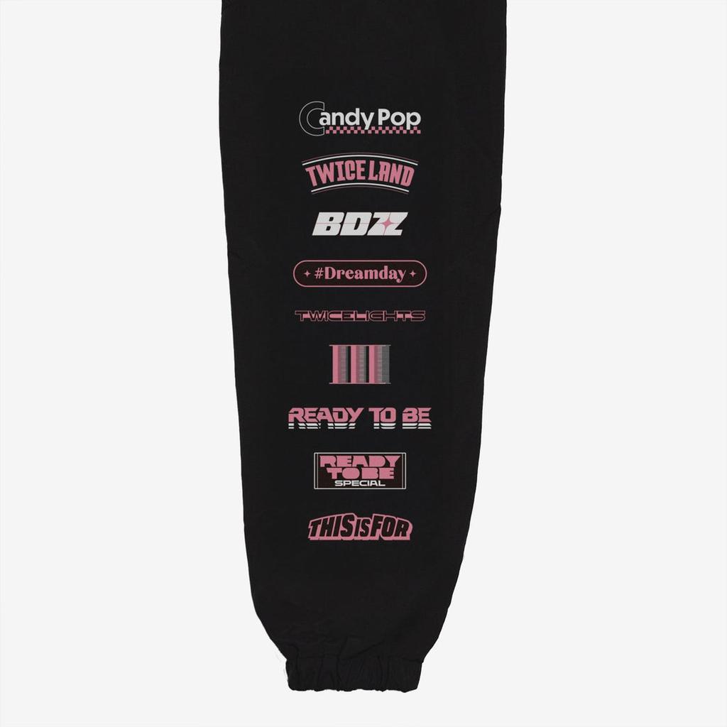 Twice DIES IST FÜR die Welttournee in Japan MUFG Stadion Offizieller Windbreaker MOMO