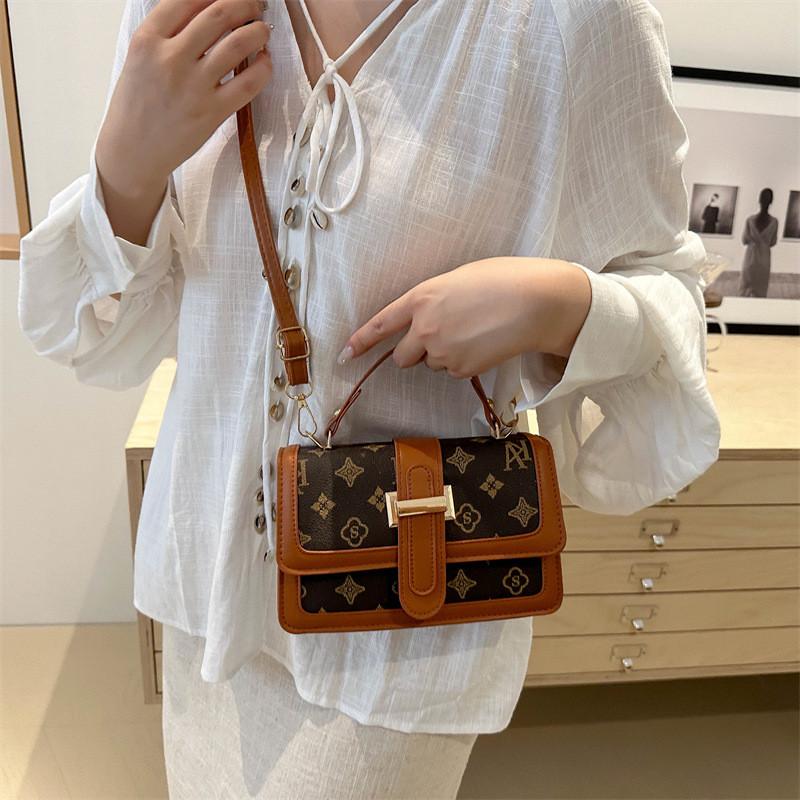 2024 New Vintage Style High-quality Single Shoulder Bag With Unique Print Design