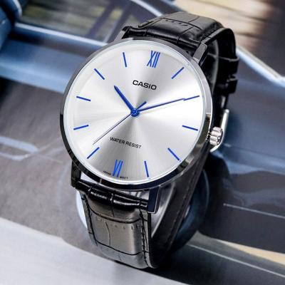 Large Size Slim Design Leather Band Watch