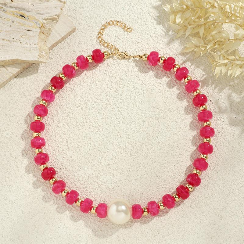 Bohemian Pearl Beaded Necklace: Colorful, Simple, Vacation-Ready Clavicle Chain for Women