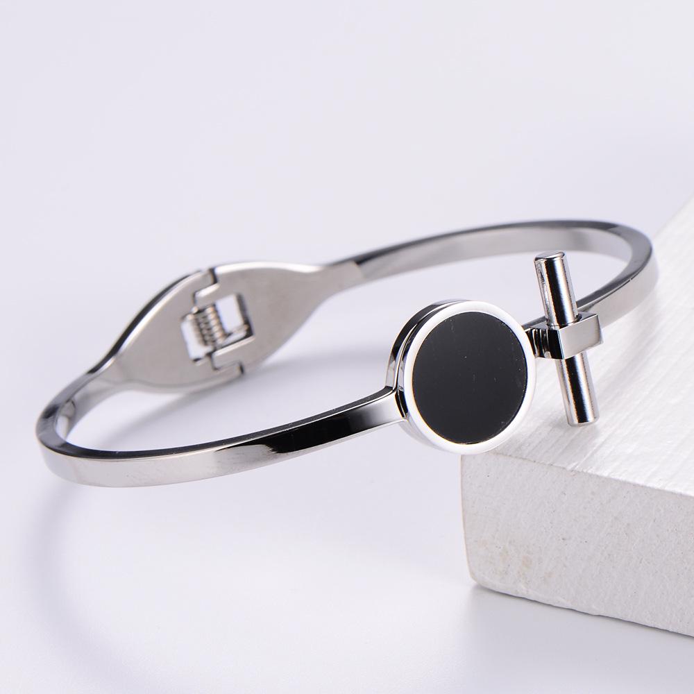 

Минималистичный рождественский Т-образный браслет из эпоксидной титановой стали - Серия «Корейская богиня»